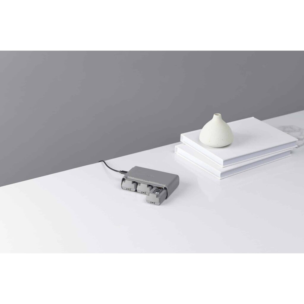 DJI Mini 2 Two-Way Charging Hub - Image 4